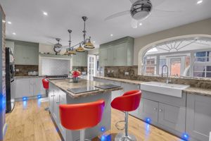 Photo 9- click for photo gallery